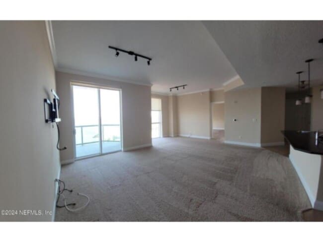 Photo - Luxury Condo at Peninsula