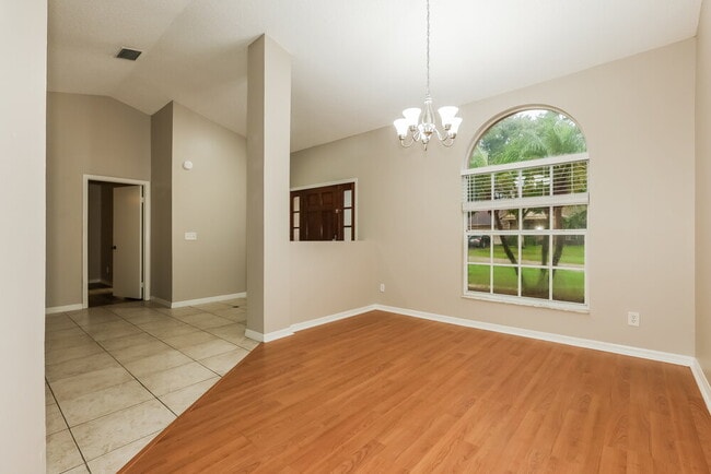 2612 Brianholly Dr