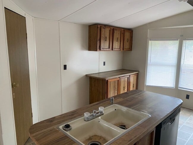 Photo - Welcome to Peaceful Pines! Haughton 2 bed 1 Bath