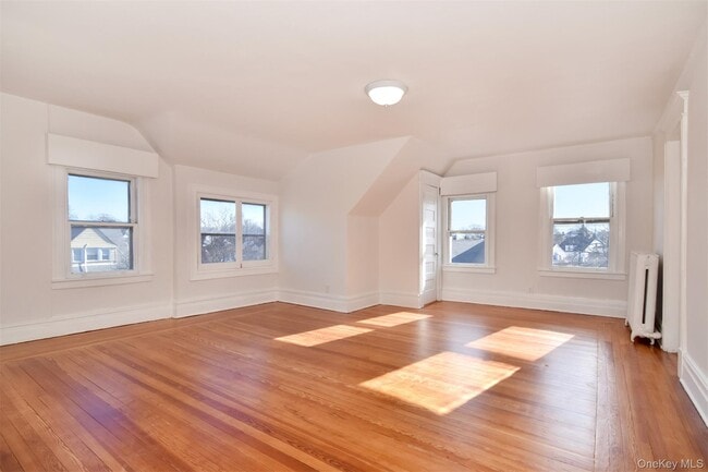 Photo - 132 Rich Ave Unit 3