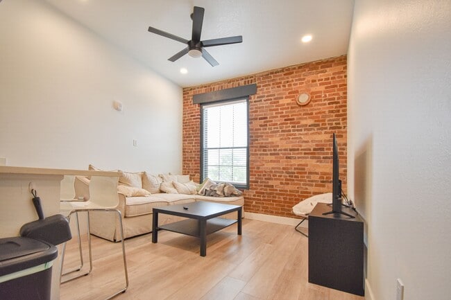 Cigar Lofts