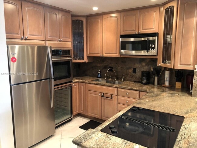 Photo - 6339 Bay Club Dr Unit 2