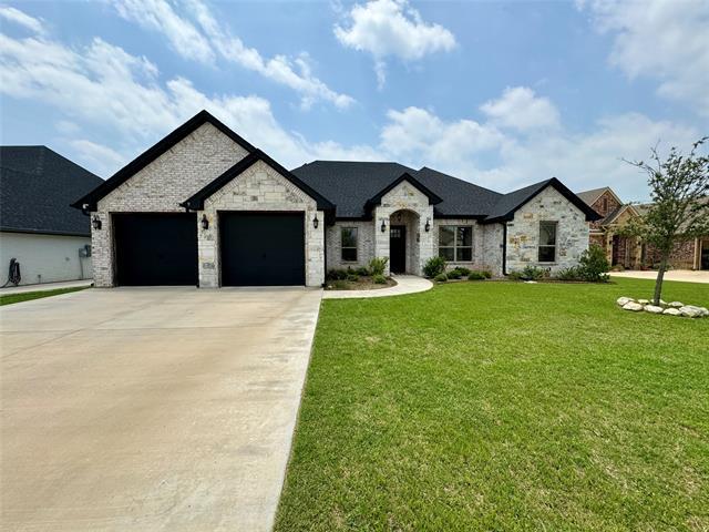 Photo - 6611 Pinehurst Dr House