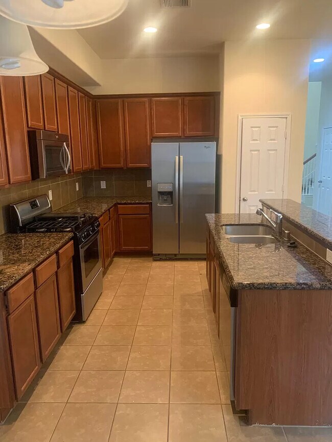 Photo - 9202 Solvista Pass Ln