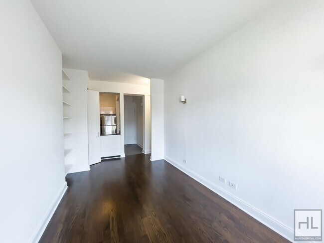 Building Photo - WEST 22 STREET