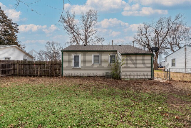 Photo - 224 Grover Ave