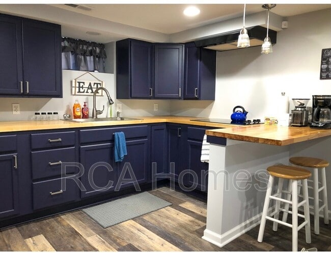 Building Photo - 3016 N New Jersey St Unit B