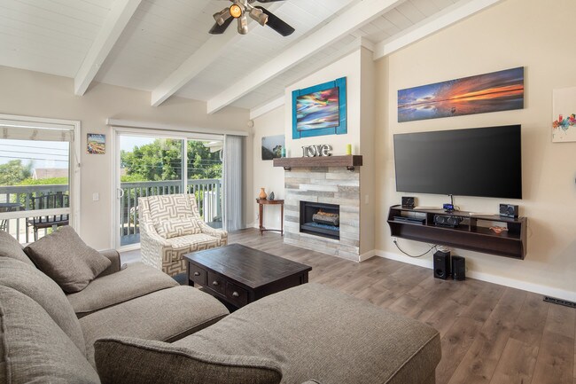 Photo - 834 N Lucia Ave