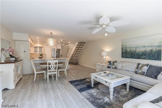 833 Meadowland Dr