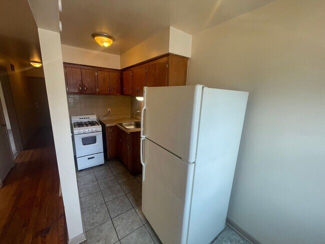 1320 S 26th St. (8 unit)
