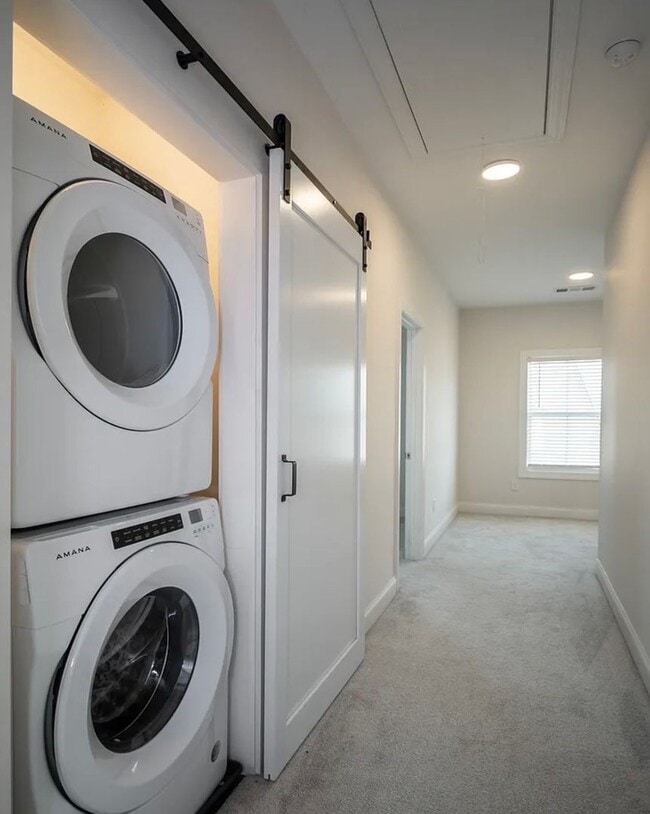 Photo - 123 Magnolia Pl