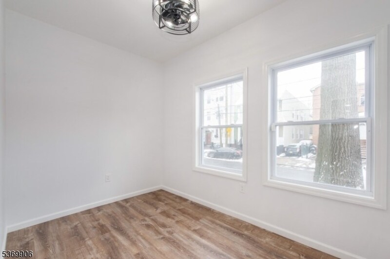 Photo - 823 S 17th St Apartamento