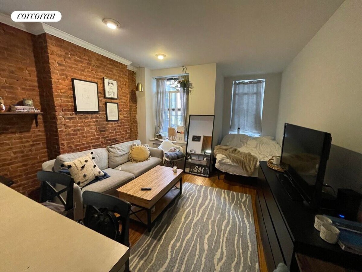 Photo - 1674 3rd Ave Apartment