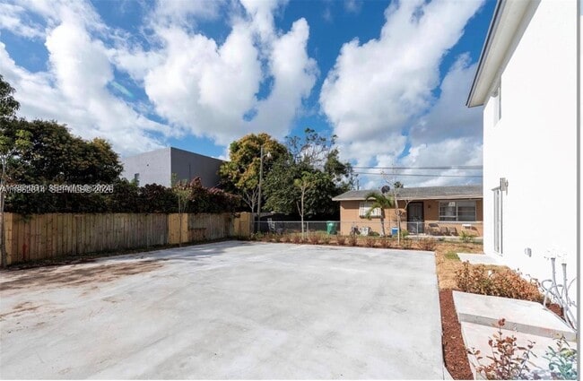 Photo - 10386 SW 173rd St Unit 0