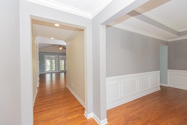 Photo - 1749 Paddington St