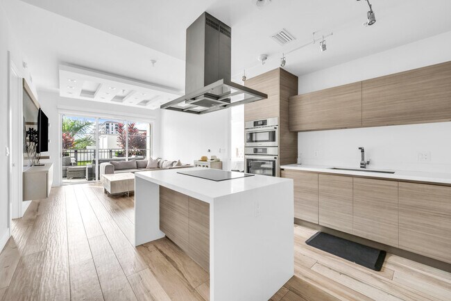 Building Photo - 155 E Boca Raton Rd Unit 418