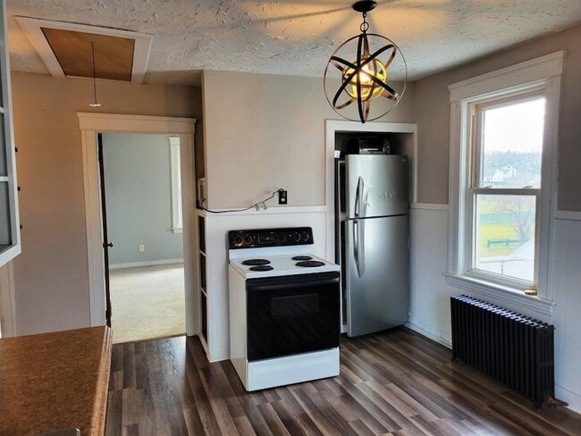 755 Franklin St Unit 2