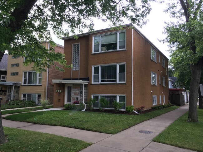 Building Photo - 7660 Adams St Unit 1