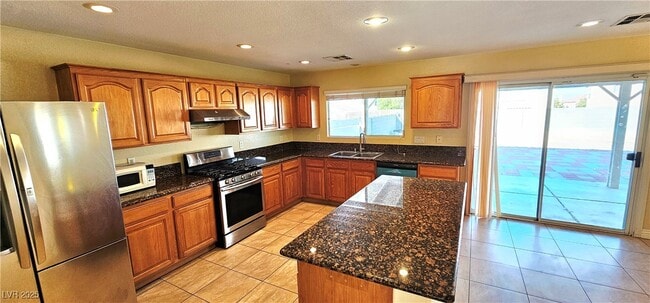 Photo - 5876 Capsicum Ct