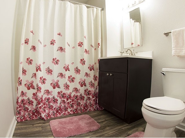 Photo - Nittany Pointe Apartments