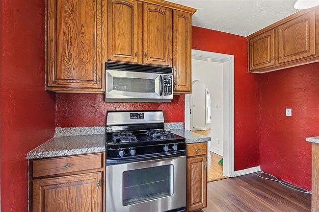 3601 NW 24th St
