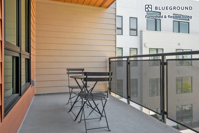 Photo - 490 W McKinley Ave Unidad FL4-ID999