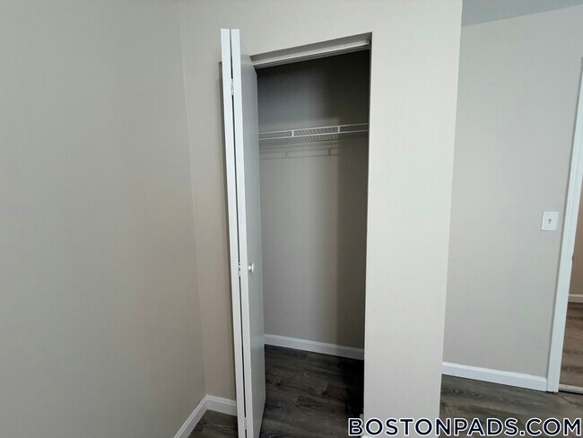 Photo - 663 Middle St Unit 22