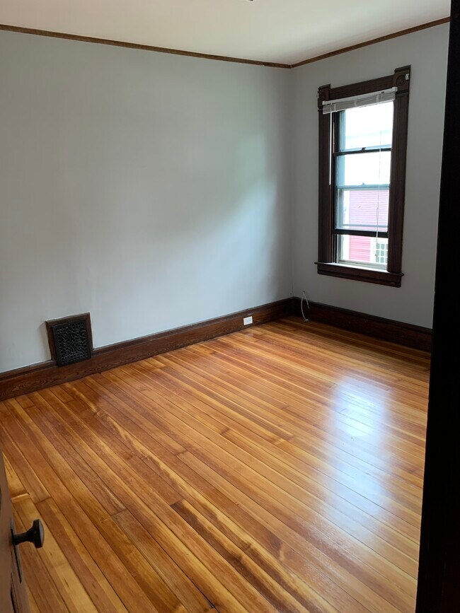 Photo - 71 Firglade Ave Unit #2