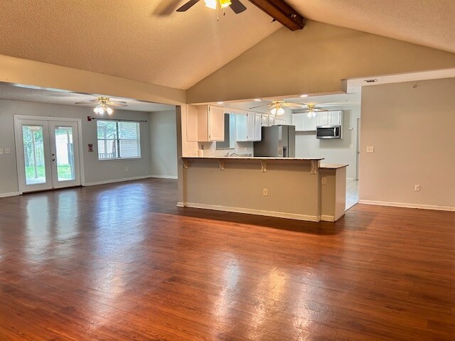 Photo - 4294 Tanglewilde Dr S