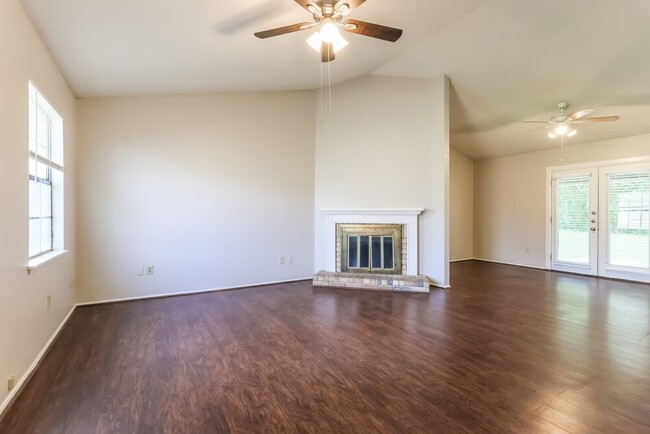 Photo - 2674 Lark Ln