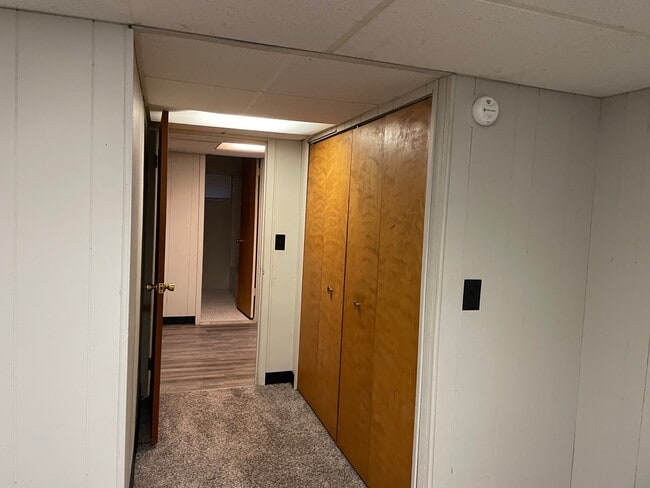 Photo - 34130 Utica Rd