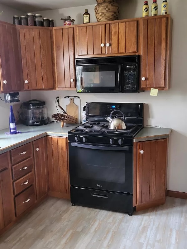 Photo - 200 N Sycamore Ave