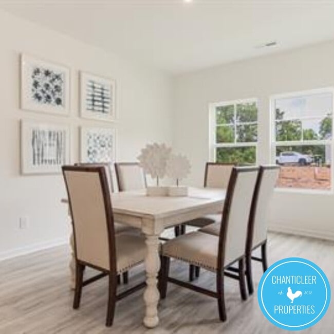 Photo - 95 Suhani Ln