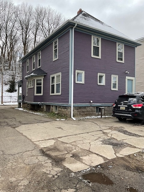 Back - 942 Bellevue Plz