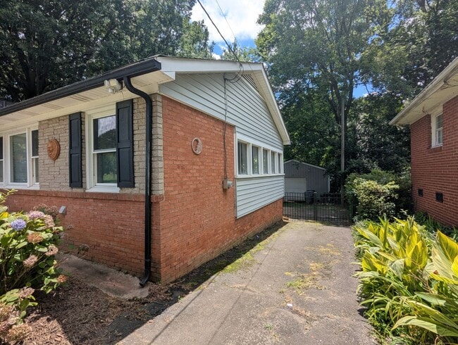 Photo - Ranch with Fence and 20x30 Garage/Workshop with Electric Close to Light Rail