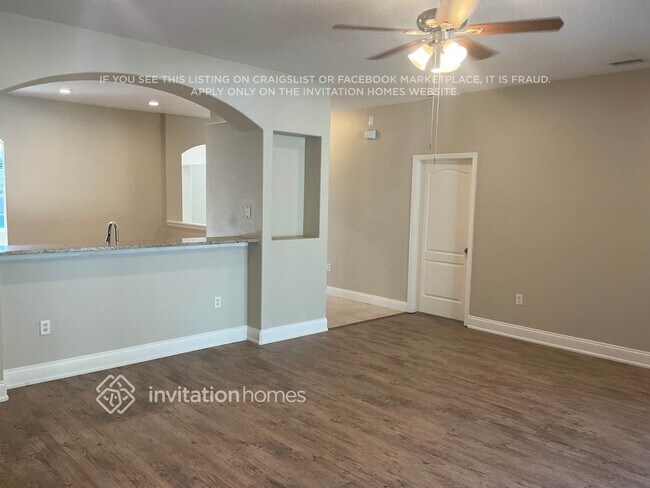 Photo - 1730 Bridgeport Cir