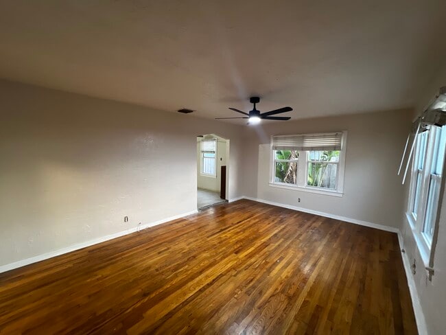 Photo - 3730 3rd Ave N