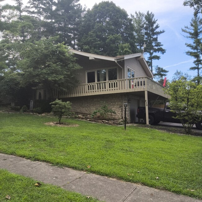 Building Photo - 910 Ranch Rd Rental