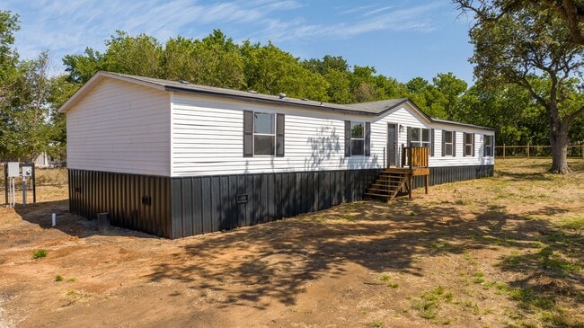 Photo - Mobile Home in Springer
