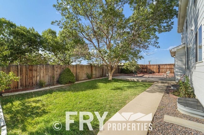 Photo - 13991 Ivanhoe St