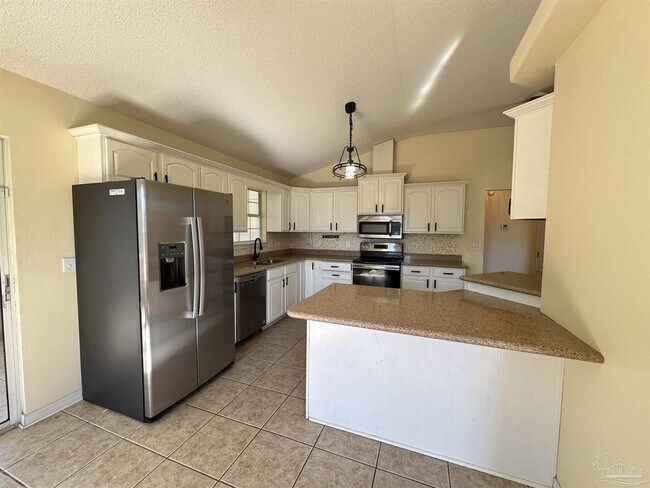 Photo - 8096 Castle Pointe Way