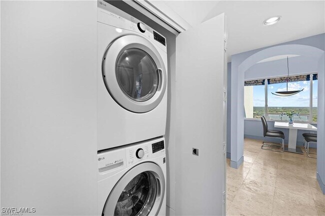 Photo - 6825 Grenadier Blvd Unit PH 4