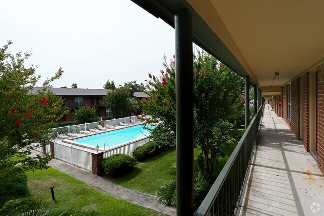 Photo - Chapel Terrace
