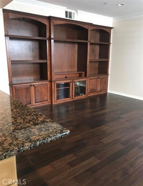 Photo - 18729 Sinclair Ln