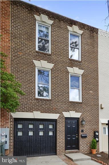 Photo - 1514 Pennsylvania Ave. SE Townhome
