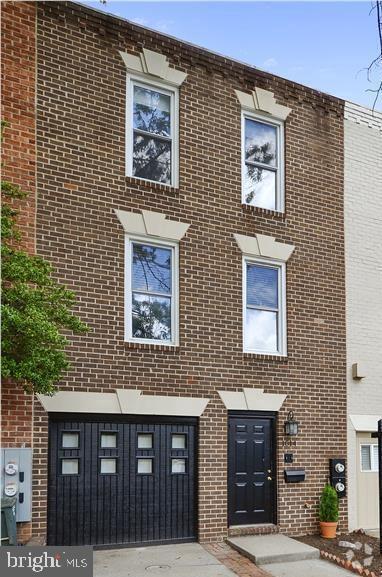 Building Photo - 1514 Pennsylvania Ave. SE Rental