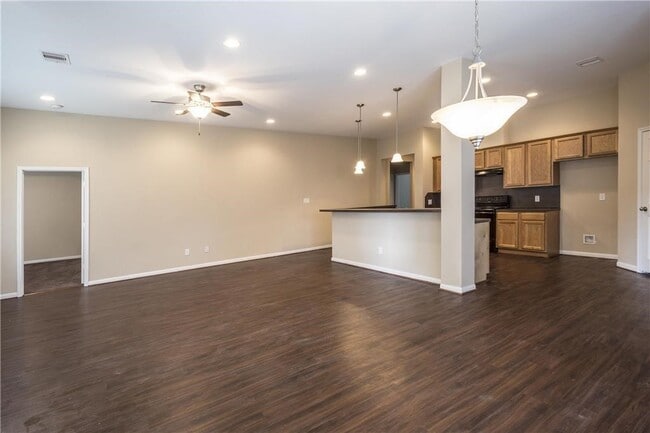 Photo - 18702 Shay Ln