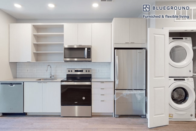 Photo - 12503 Ardennes Ave Unidad FL3-ID3715A