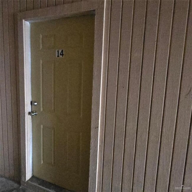 Photo - 12 S Bryan Rd