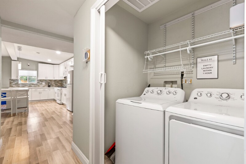 Photo - 2417 E Wilson Ave